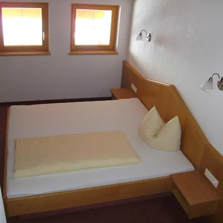 Gradlspitz Pensión 3*