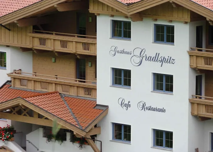 Gradlspitz Pensionat 3*