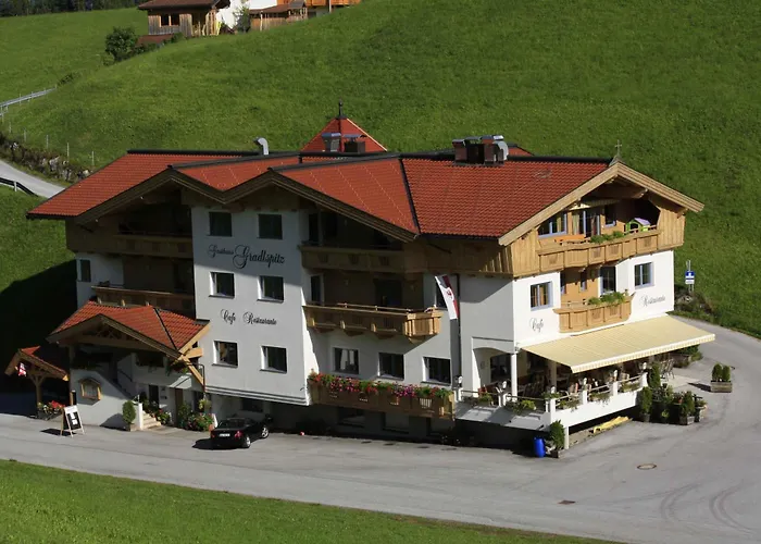 Pensionat Gradlspitz 3*