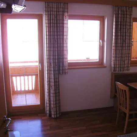 Pensjonat Gradlspitz 3*